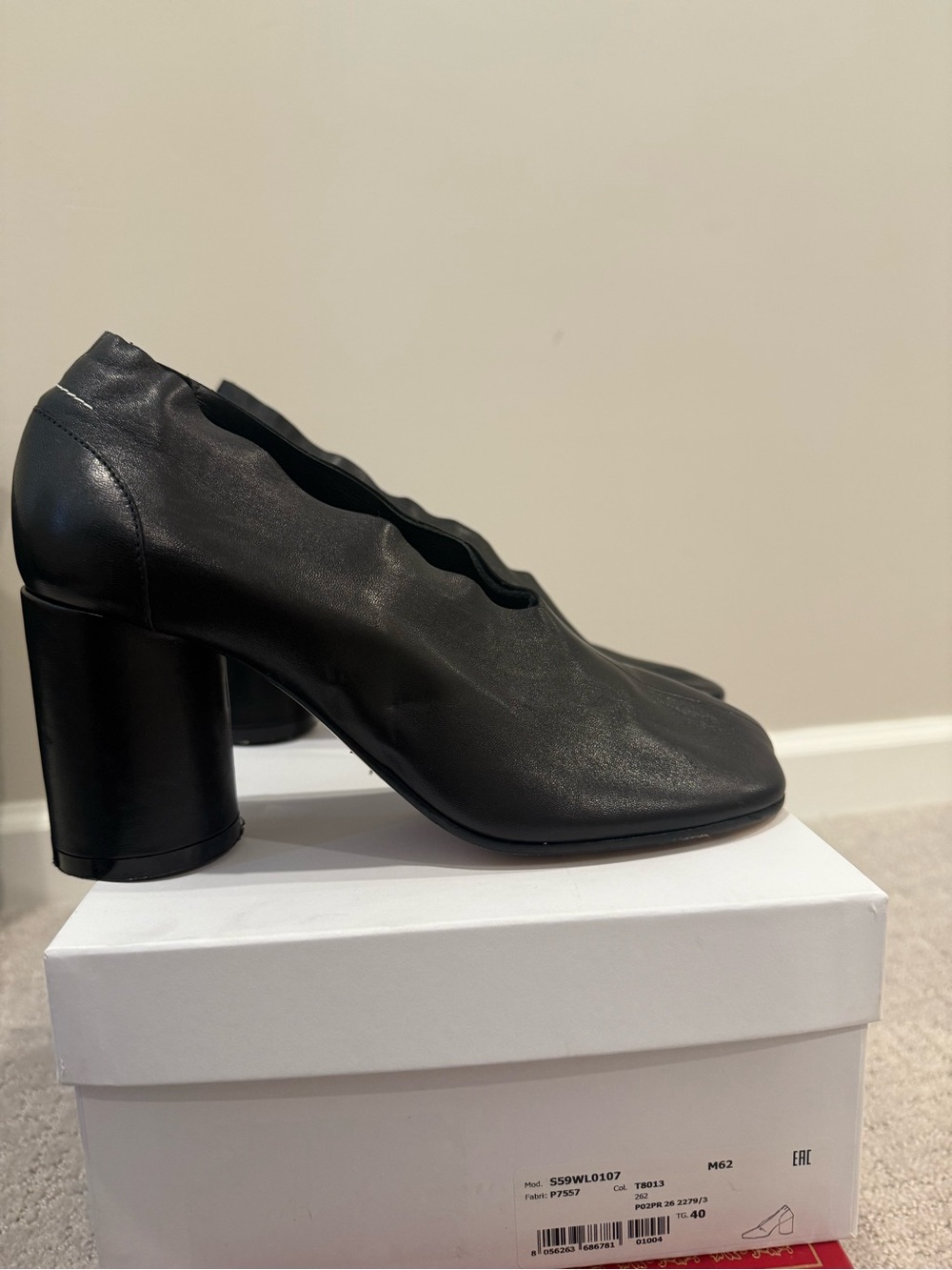 MM6 Black Leather Round-Toe Block Heel Pumps